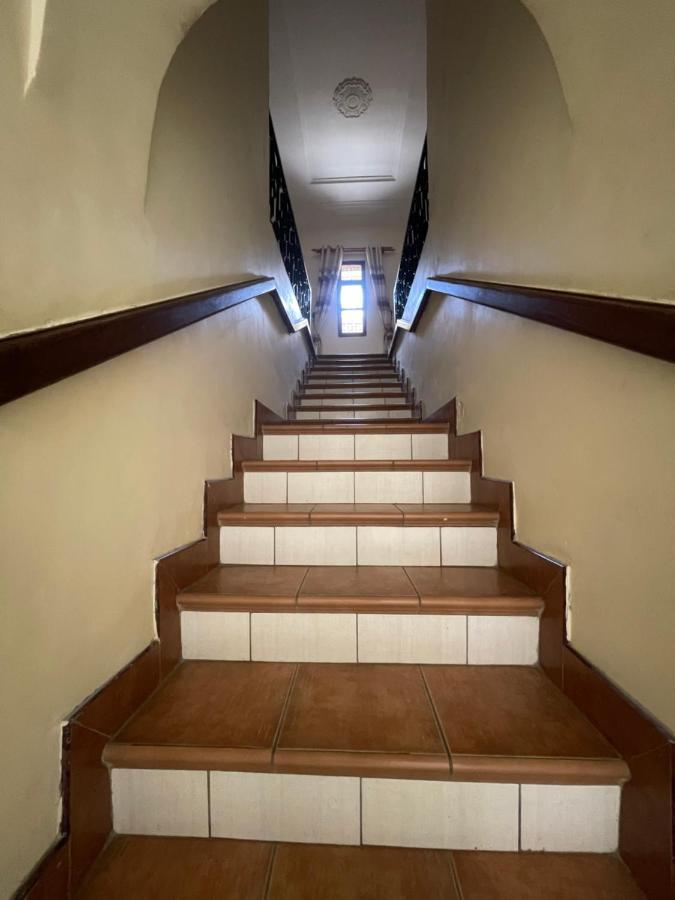 Moments Park Motel Dar es Salaam Exterior foto